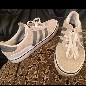 Adidas Buzenitze pro elite skater shoes